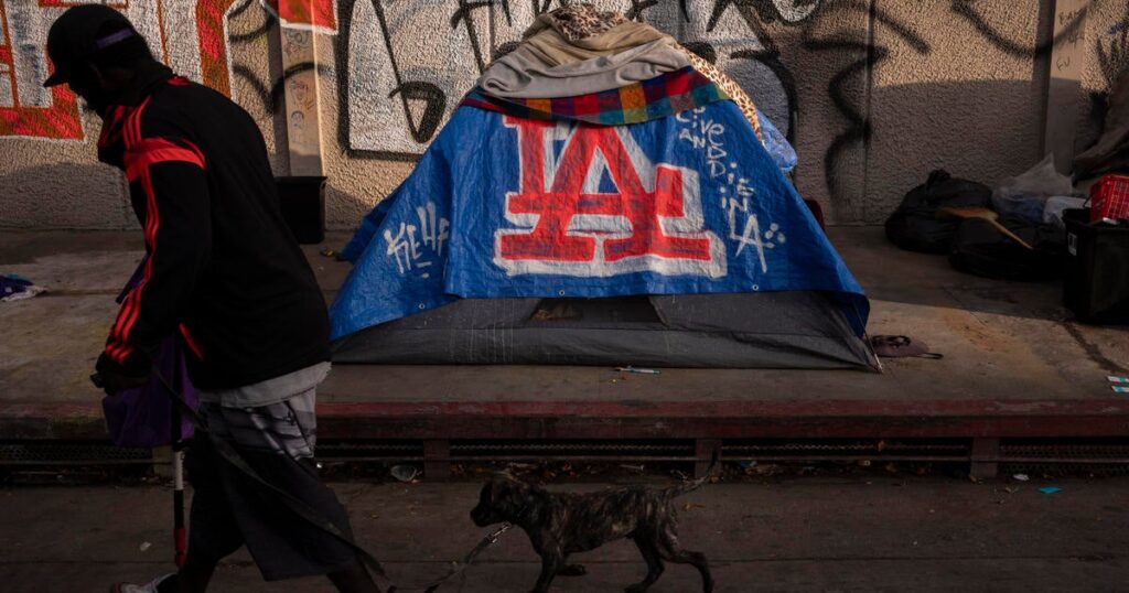 Despite 18% jump in homelessness nationwide, Los Angeles’ numbers see notable decrease