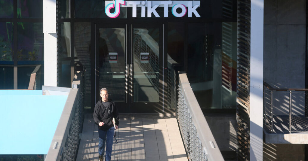 TikTok to ‘Go Dark’ on Sunday for Its 170 Million American Users TikTok to ‘Go Dark’ on Sunday for Its 170 Million American Users