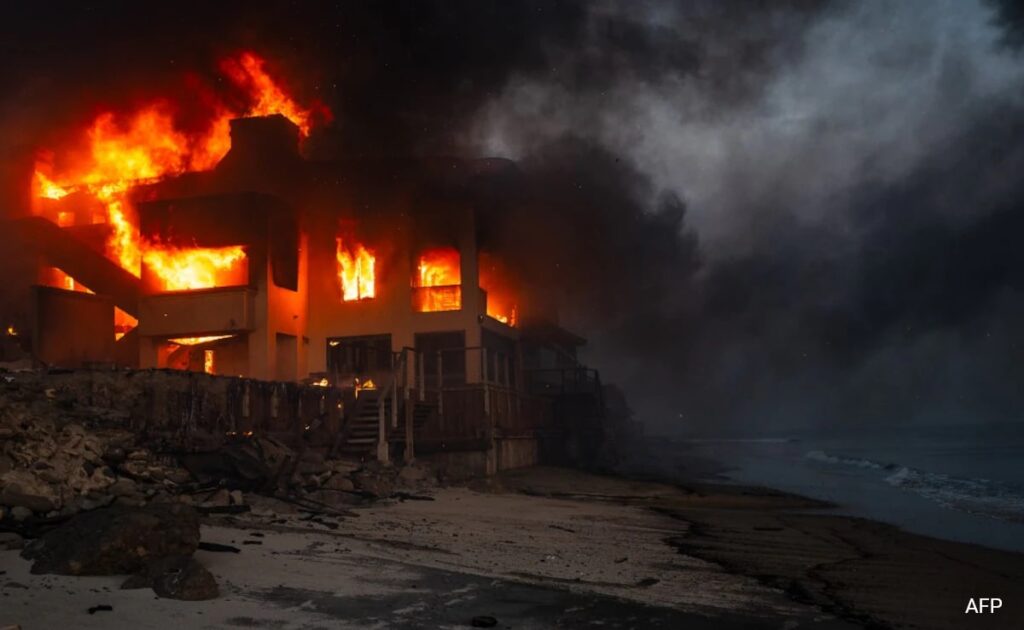 Evacuation Order Imposed On Hollywood As New Fire Erupts In Los Angeles Evacuation Order Imposed On Hollywood As New Fire Erupts In Los Angeles