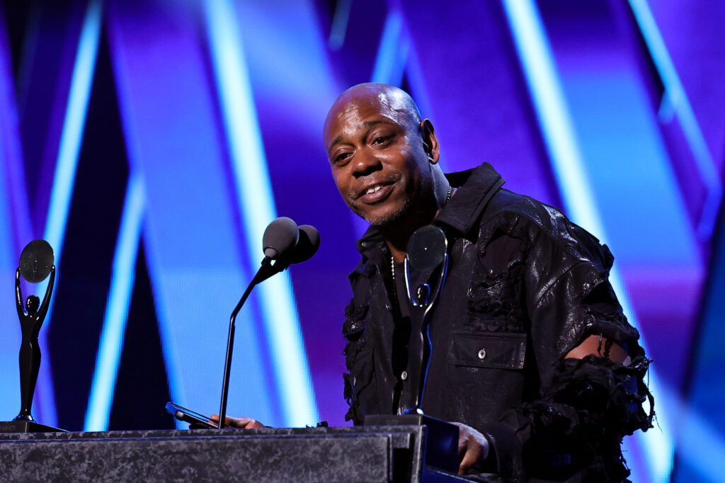 Dave Chappelle Sends Pointed Message to Trump in ‘SNL’ Monologue