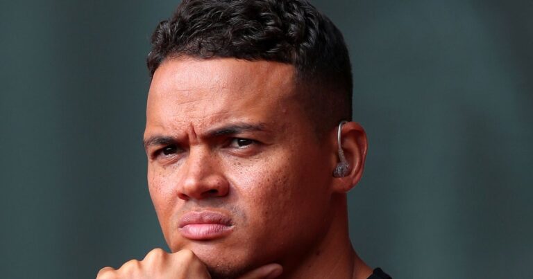 Jermaine Jenas to make big comeback after text scandal sacking