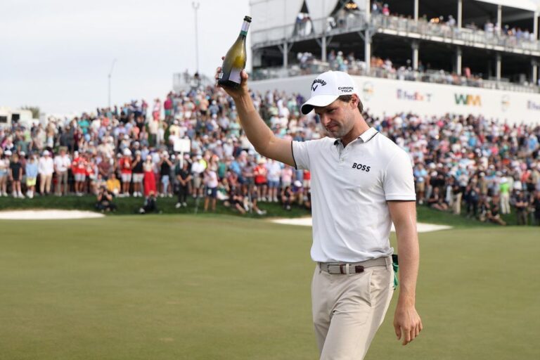 Thomas Detry gets his first PGA Tour victory, a 7-shot romp at the Phoenix Open