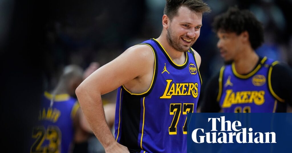 LeBron James salutes ‘natural quarterback’ Luka Dončić as Lakers rout Nuggets | Los Angeles Lakers LeBron James salutes ‘natural quarterback’ Luka Dončić as Lakers rout Nuggets | Los Angeles Lakers