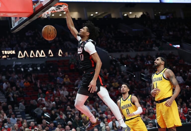 Trail Blazers, as usual, roll to home win over Pacers