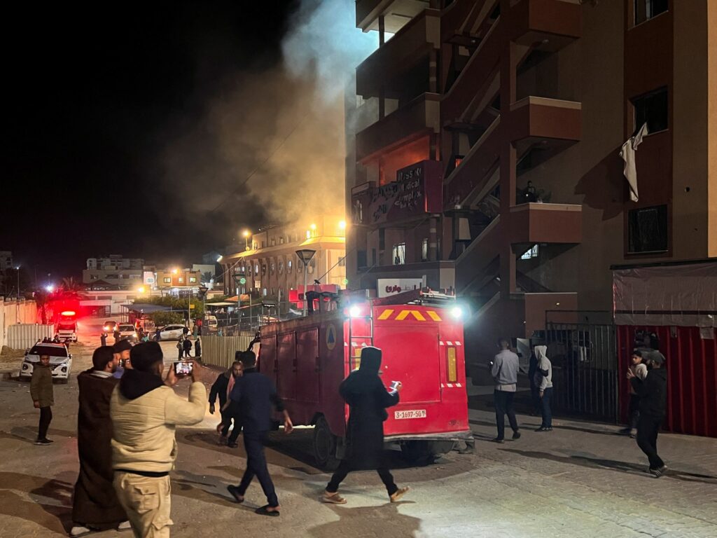 Israel attacks southern Gaza’s largest hospital | Israel-Palestine conflict News Israel attacks southern Gaza’s largest hospital | Israel-Palestine conflict News