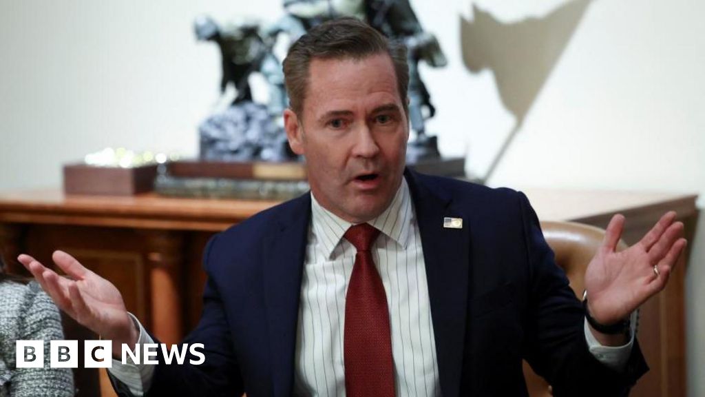 Mike Waltz takes ‘full responsibility’ for Signal group chat leak Mike Waltz takes ‘full responsibility’ for Signal group chat leak