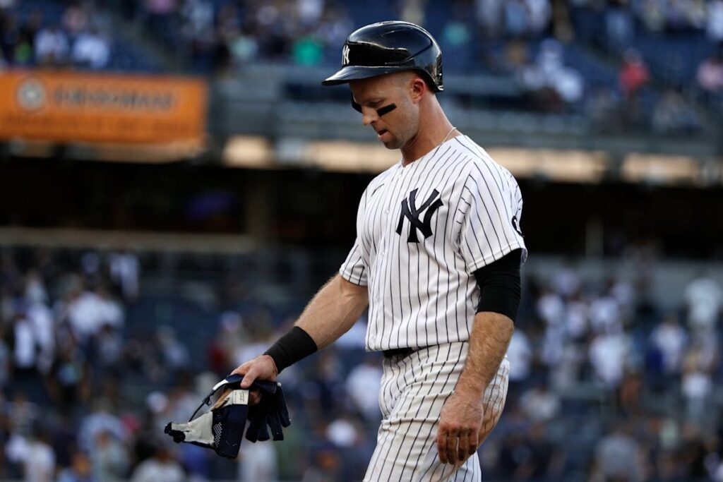 A 14-year-old son of former Yankees OF Brett Gardner has died after falling ill during vacation A 14-year-old son of former Yankees OF Brett Gardner has died after falling ill during vacation