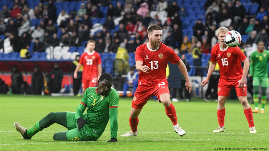 Why are African teams playing football against Russia? – DW – 03/24/2025 Why are African teams playing football against Russia? – DW – 03/24/2025