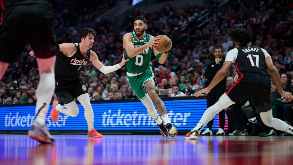 Studs, Duds After Shorthanded Celtics Extend Win Streak Studs, Duds After Shorthanded Celtics Extend Win Streak