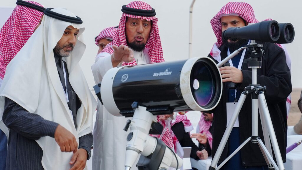 Eid 2025: UK experts challenge Saudi’s ‘impossible’ Shawwal crescent sighting; Eid-ul-Fitr in KSA on Sunday, March 30 Eid 2025: UK experts challenge Saudi’s ‘impossible’ Shawwal crescent sighting; Eid-ul-Fitr in KSA on Sunday, March 30
