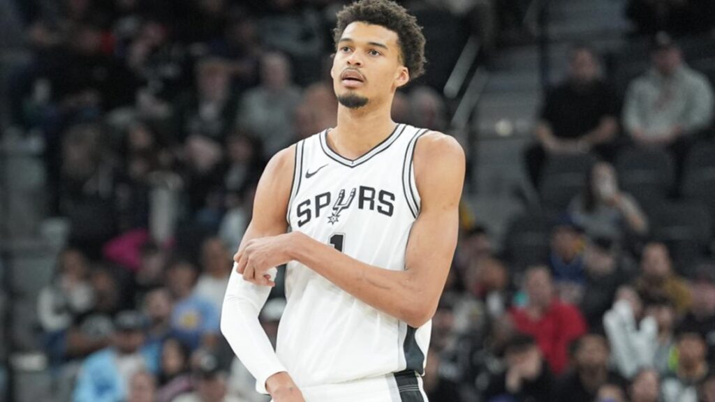 San Antonio Spurs Victor Wembanyama undergoes surgery correct thrombosis issue San Antonio Spurs Victor Wembanyama undergoes surgery correct thrombosis issue