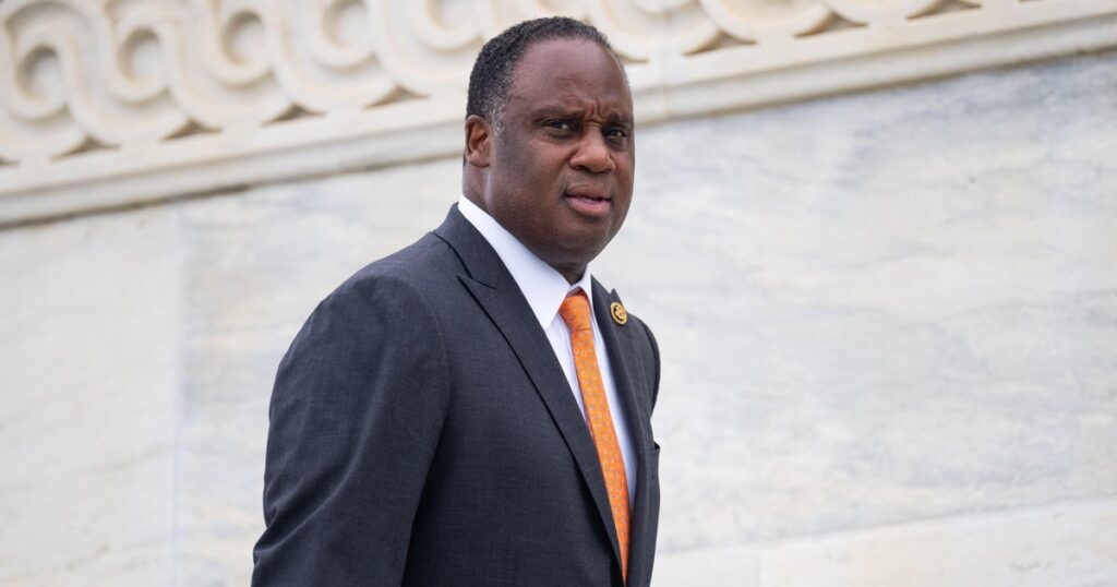 Rep. Jonathan Jackson asks Defense Secretary Pete Hegseth to step down after group chat incident